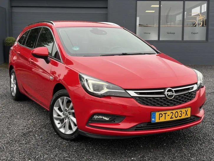 Opel Astra 2017 photo 2