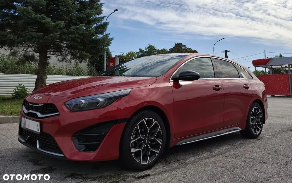 Kia Proceed