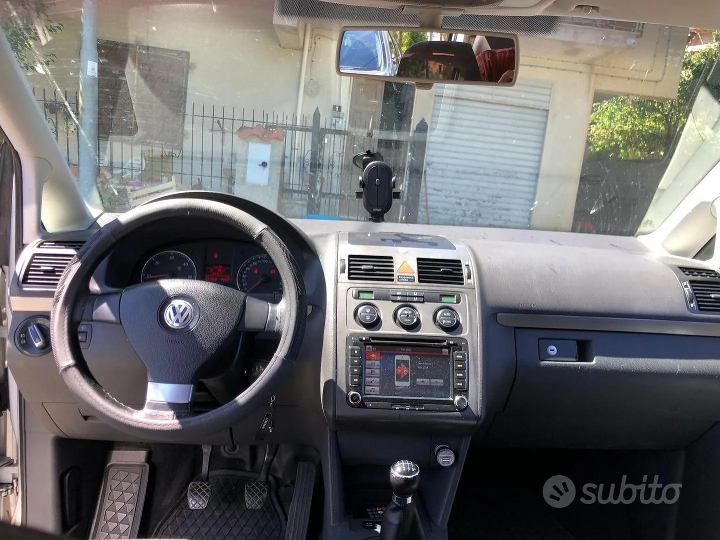 Volkswagen Touran 2007 photo 5