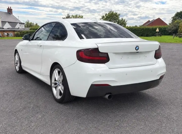 BMW 2 Series 2016 photo 4