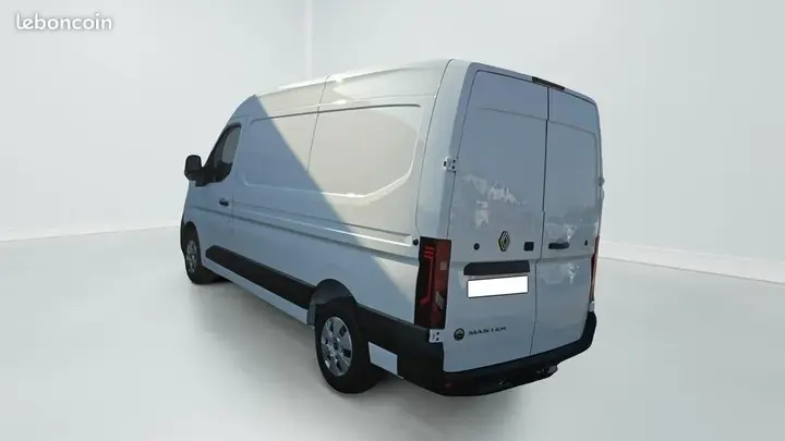 Renault Master 2025 photo 4