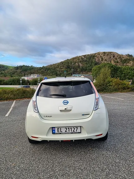 Nissan Leaf 2013 photo 4