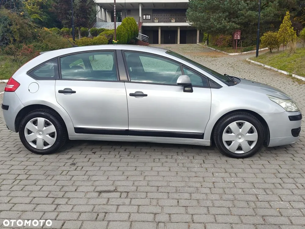 Citroen C4 2007 photo 5
