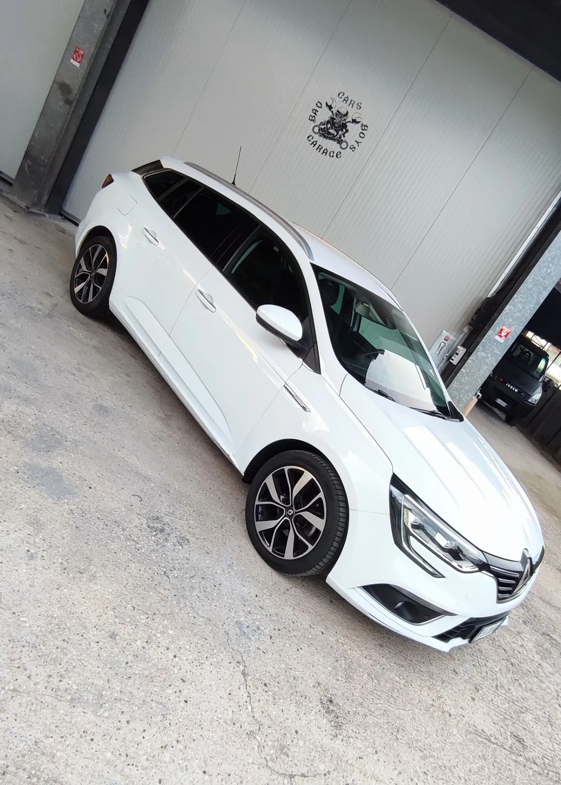 Renault Megane 2018 photo 4
