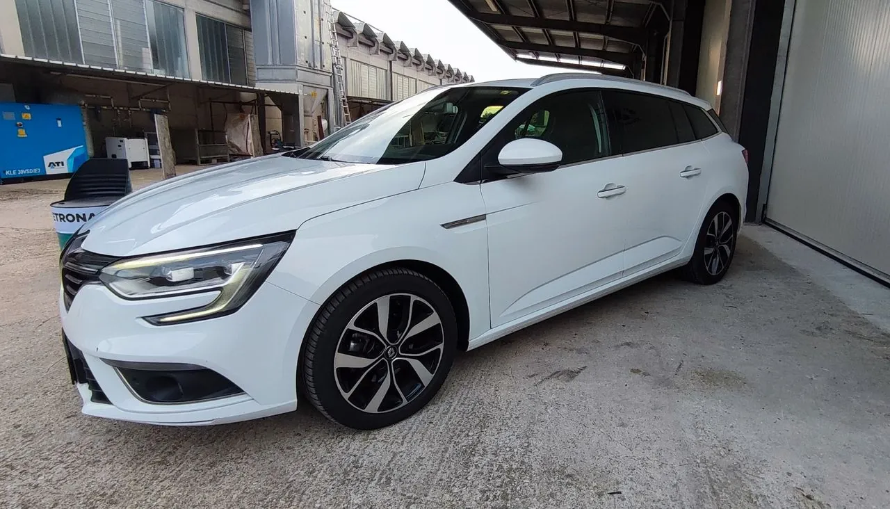 Renault Megane 2018 photo 5