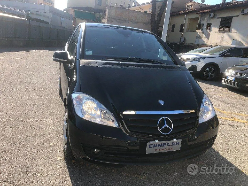Mercedes-Benz A 2011 photo 3