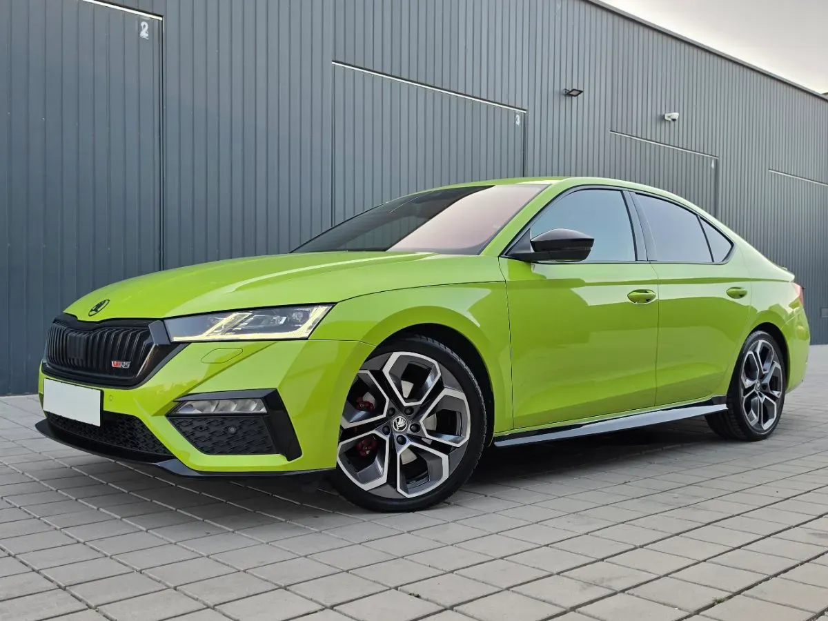 Skoda Octavia 2022 photo 2