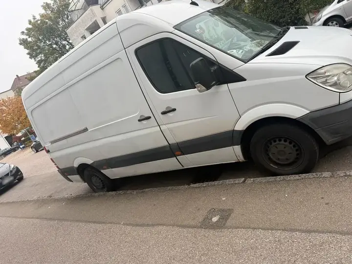 Mercedes-Benz Sprinter