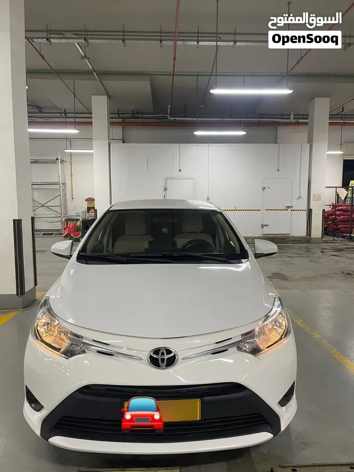 Toyota Yaris 2015 photo 3