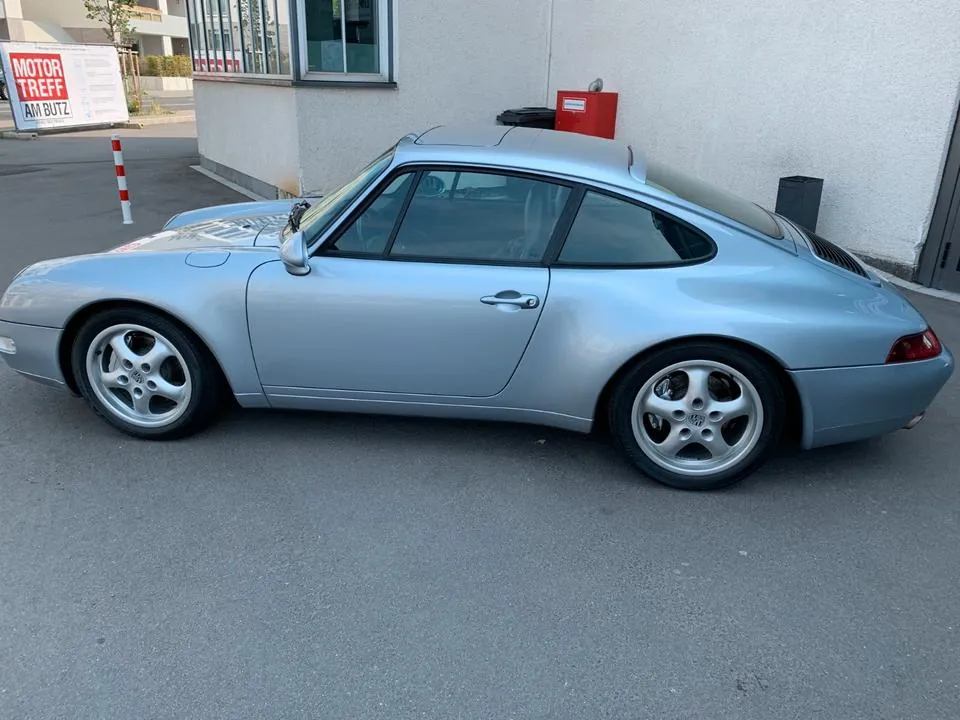 Porsche 993