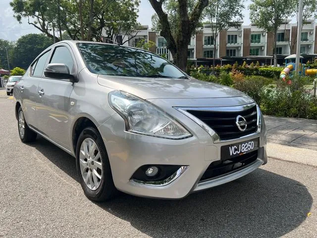 Nissan Almera