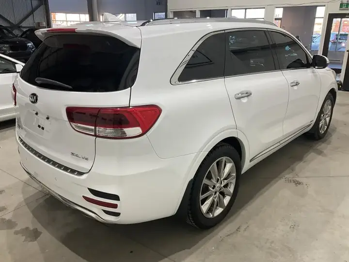 Kia Sorento 2018 photo 4