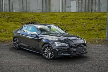 Audi A5 2017 photo 2