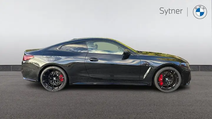 BMW M4 2026 photo 3