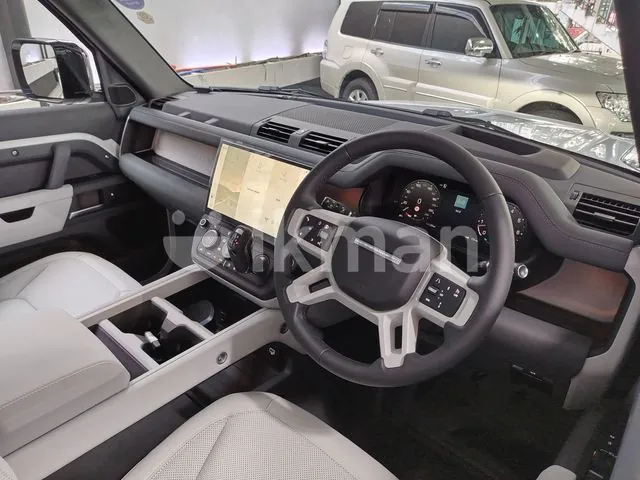 Land Rover Defender 2026 photo 3