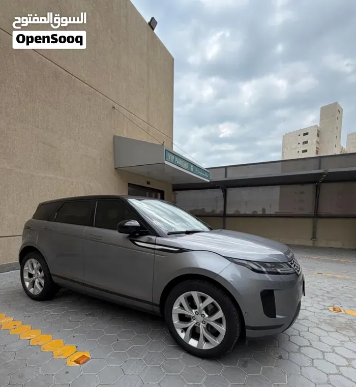 Land Rover Range Rover Evoque 2020 photo 2