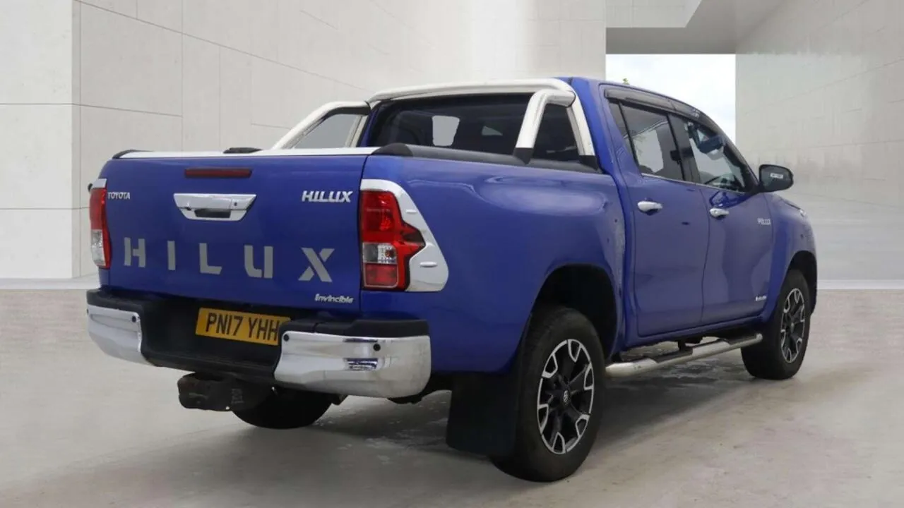 Toyota Hilux 2017 photo 4