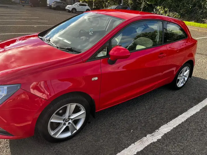 Seat Ibiza 2014 photo 3