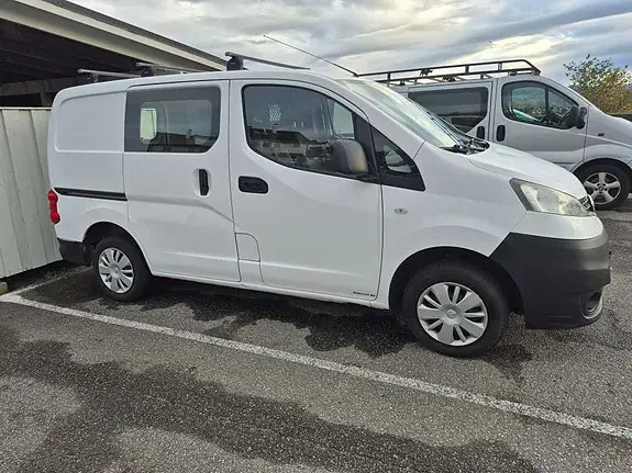 Nissan Nv200 2011 photo 2