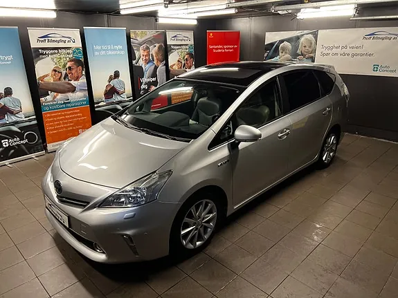 Toyota Prius 2013 photo 2