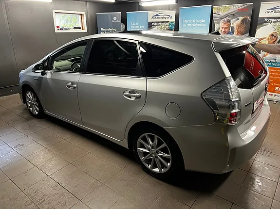 Toyota Prius 2013 photo 5