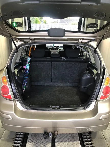 Suzuki Liana 2005 photo 5