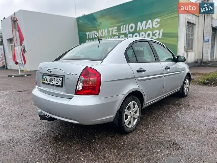 Hyundai Accent 2008 photo 5
