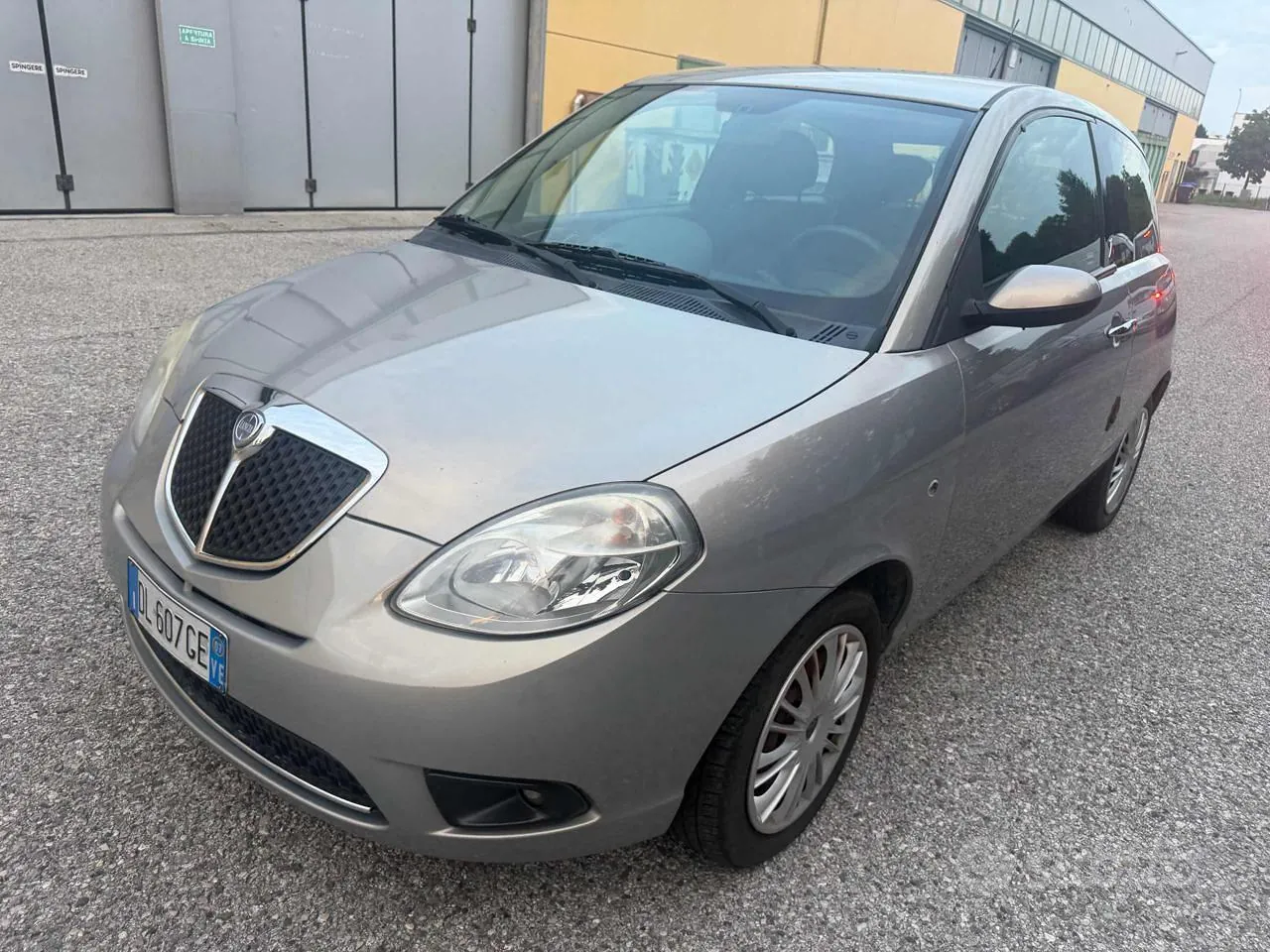 Lancia Ypsilon
