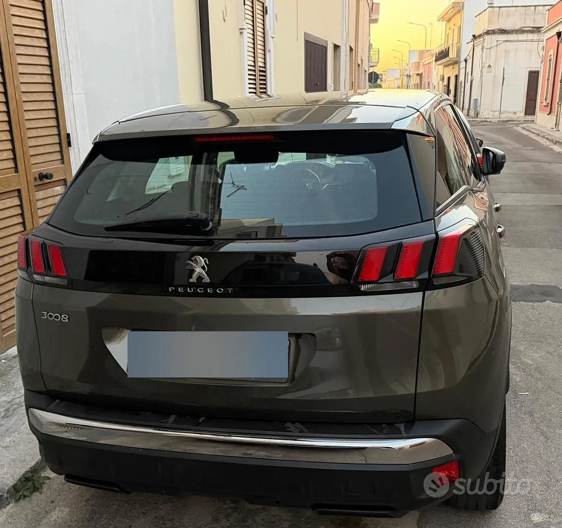 Peugeot 3008 2018 photo 2