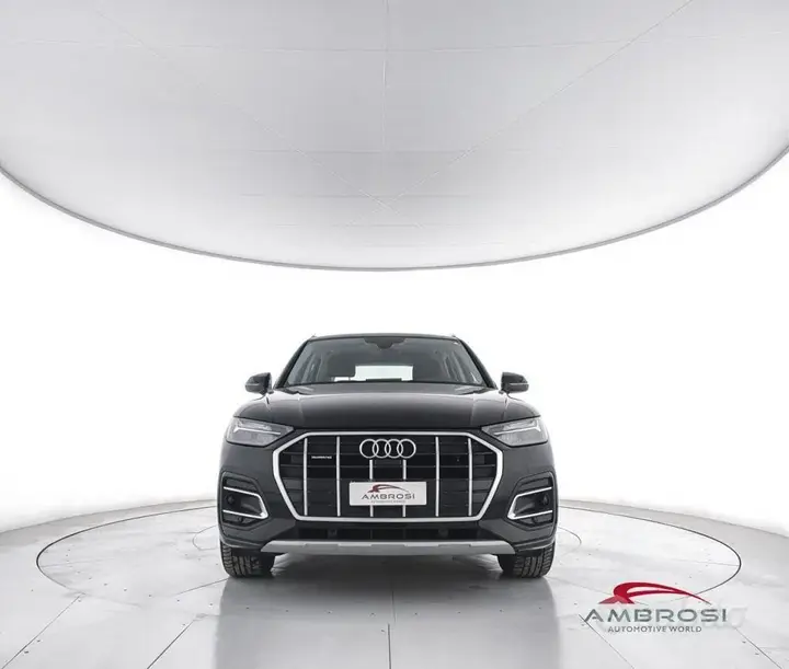 Audi Q5 2023 photo 5