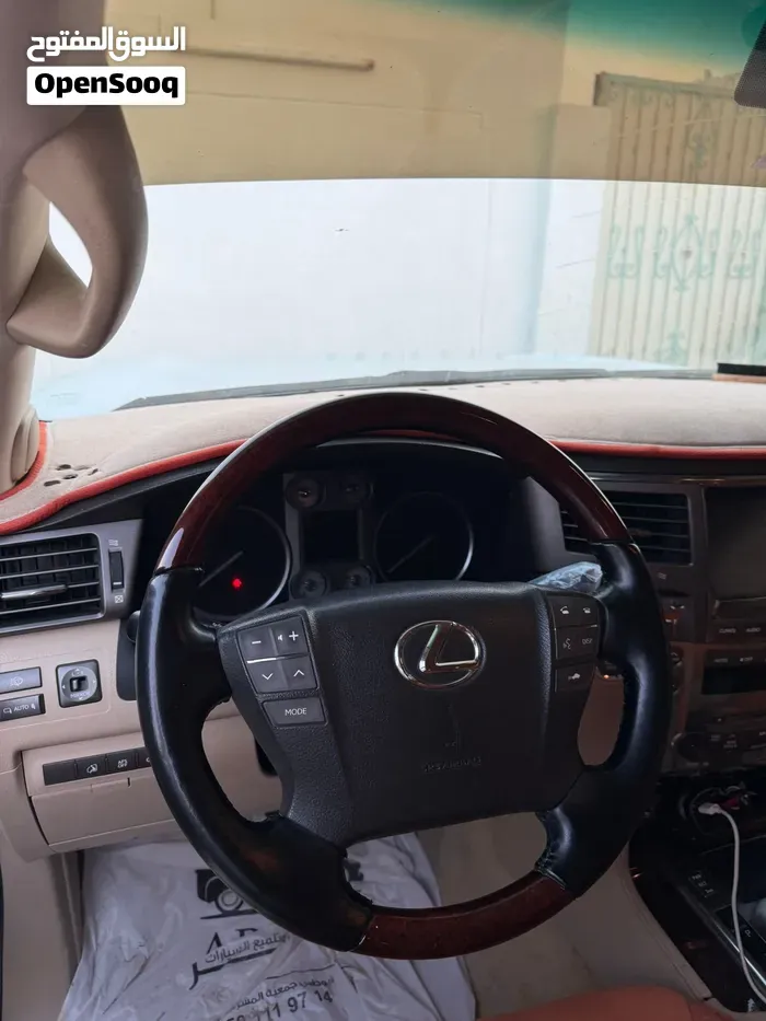 Lexus Lx 570 2009 photo 3