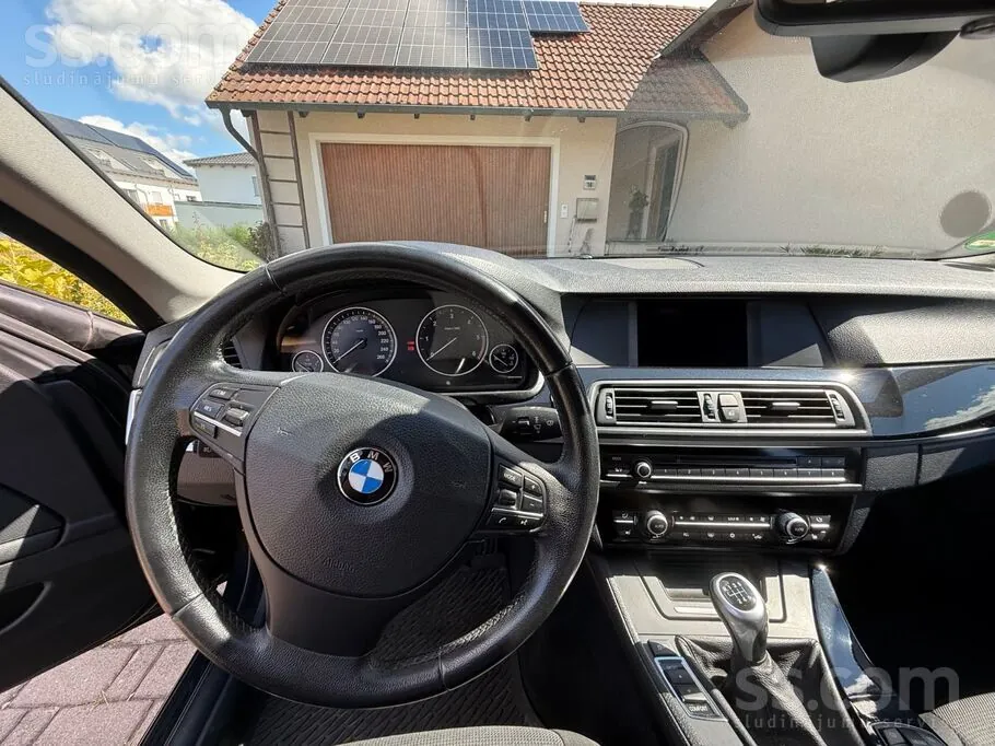 BMW 520D 2011 photo 4