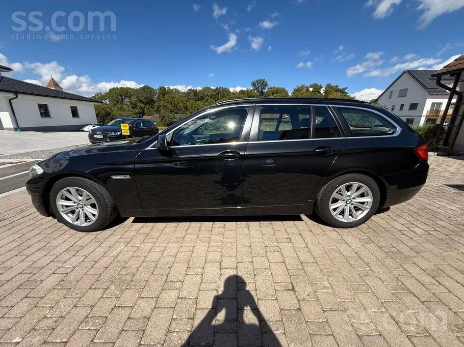 BMW 520D 2011 photo 2