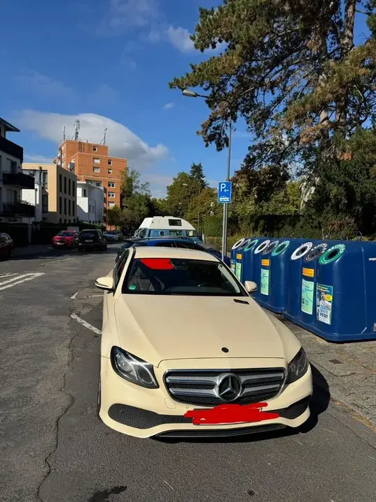 Mercedes-Benz 200