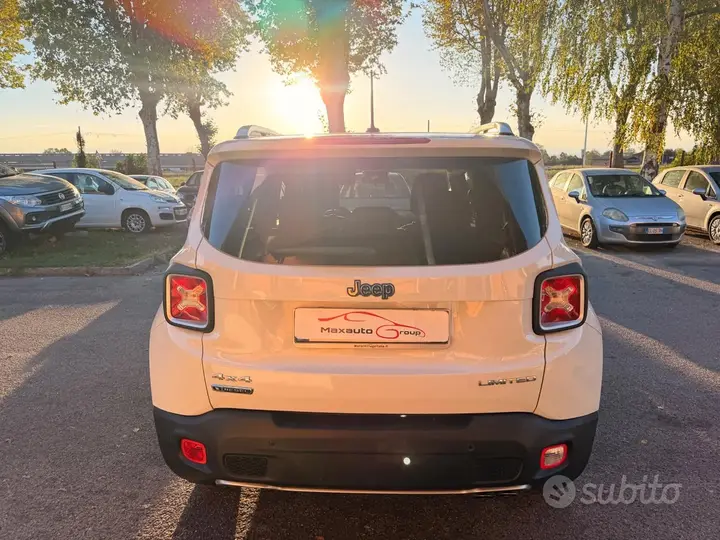 Jeep Renegade 2016 photo 4