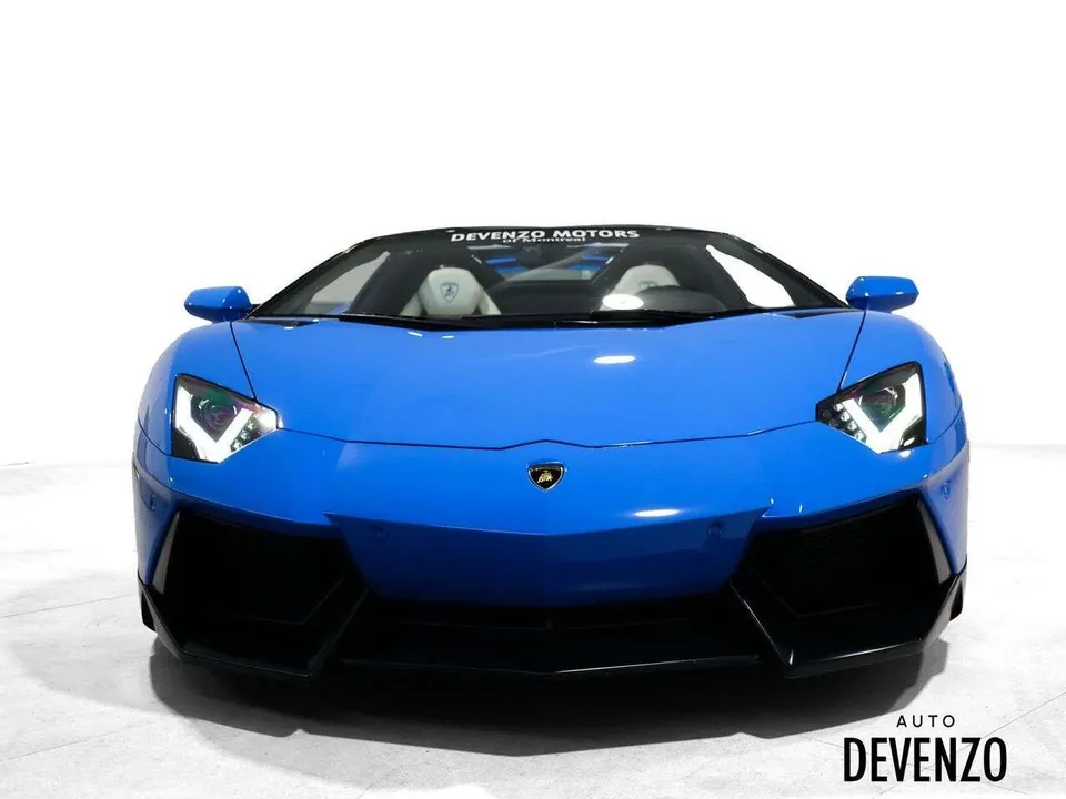 Lamborghini Aventador 2015 photo 5