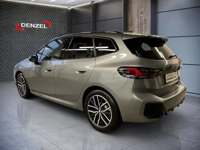 BMW 2 Series 2026 photo 3