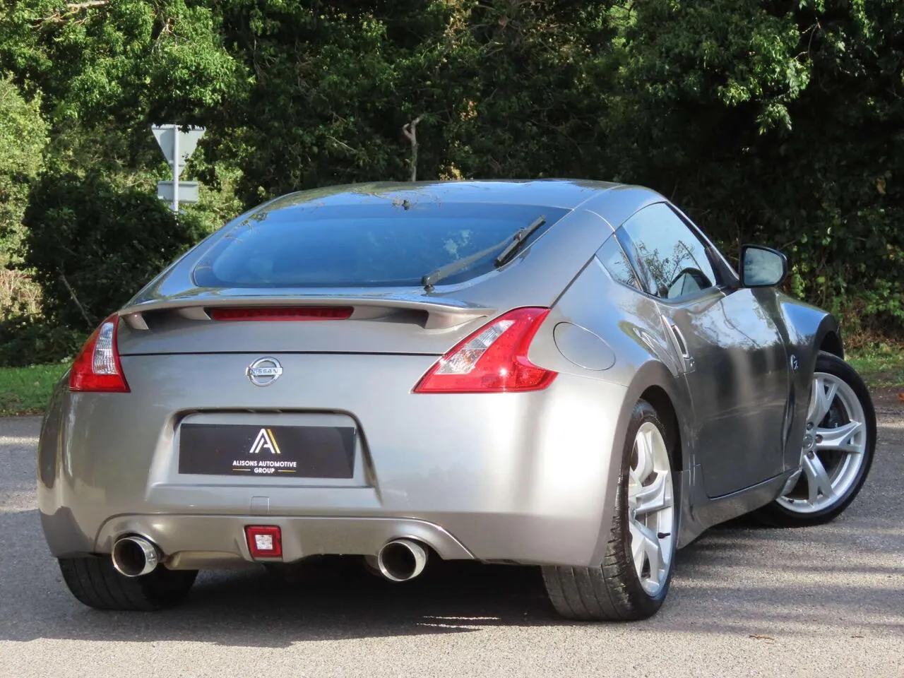 Nissan 370Z 2010 photo 4