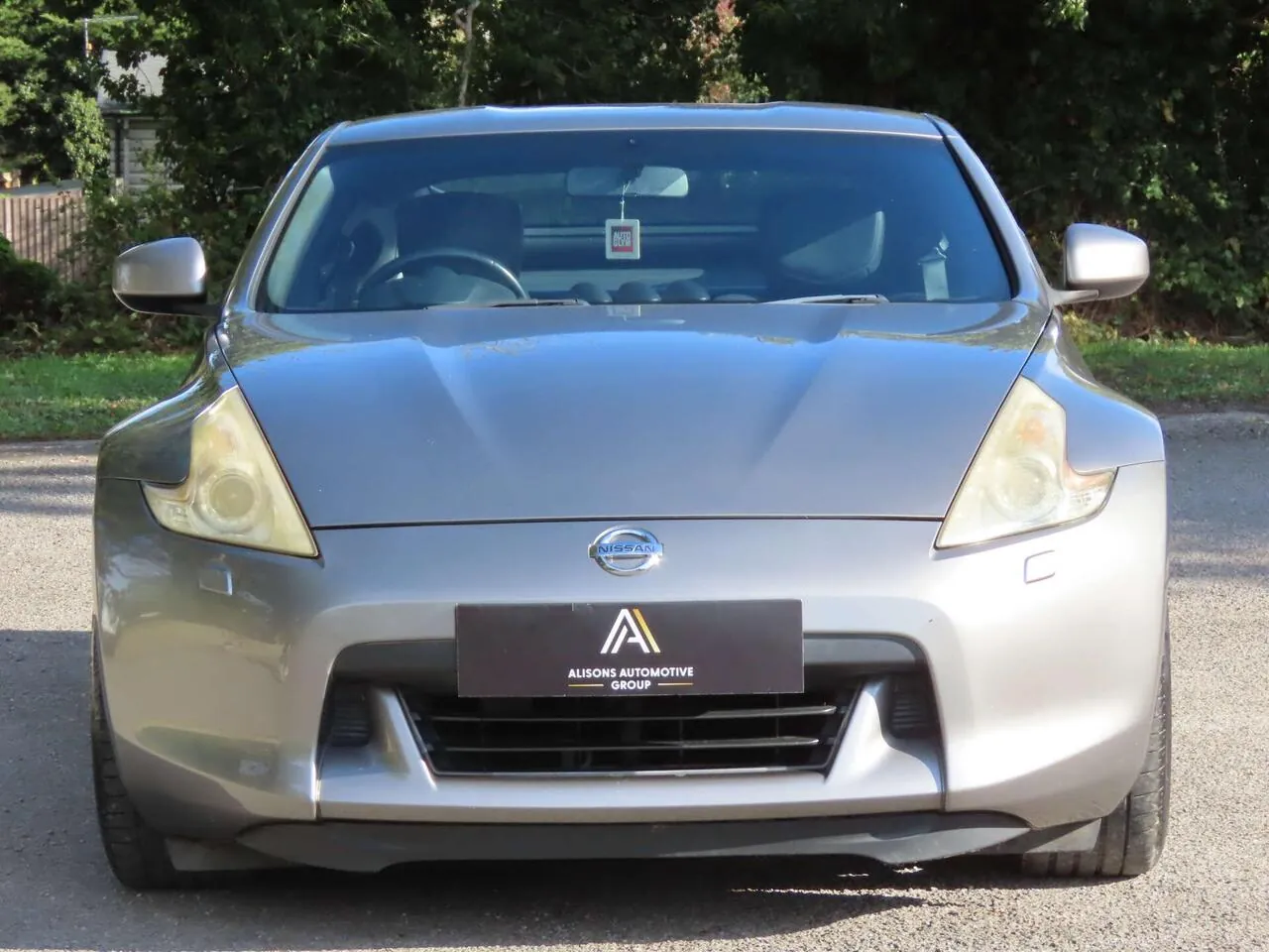 Nissan 370Z 2010 photo 2