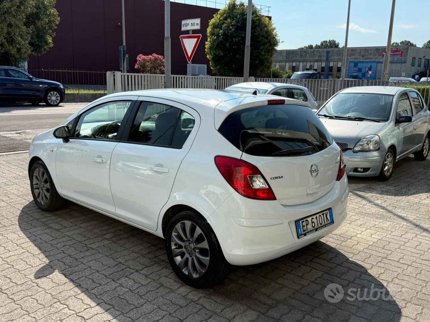 Opel Corsa 2013 photo 2