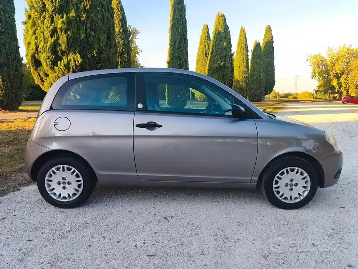 Lancia Ypsilon 2009 photo 3