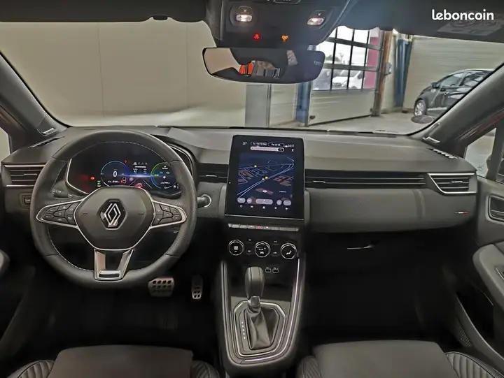 Renault Clio 2024 photo 4