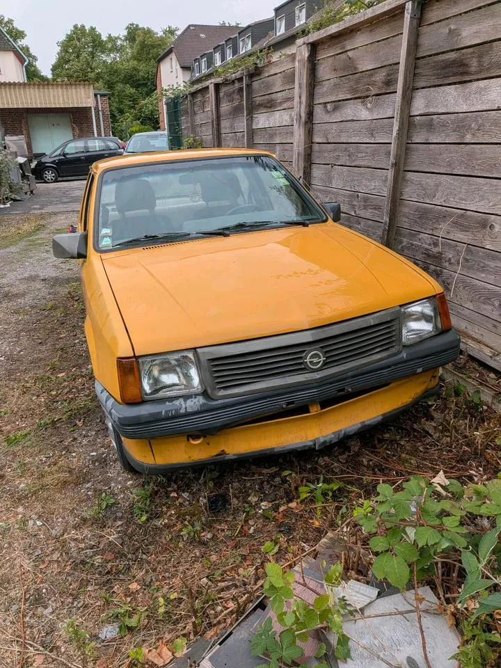 Opel Corsa A