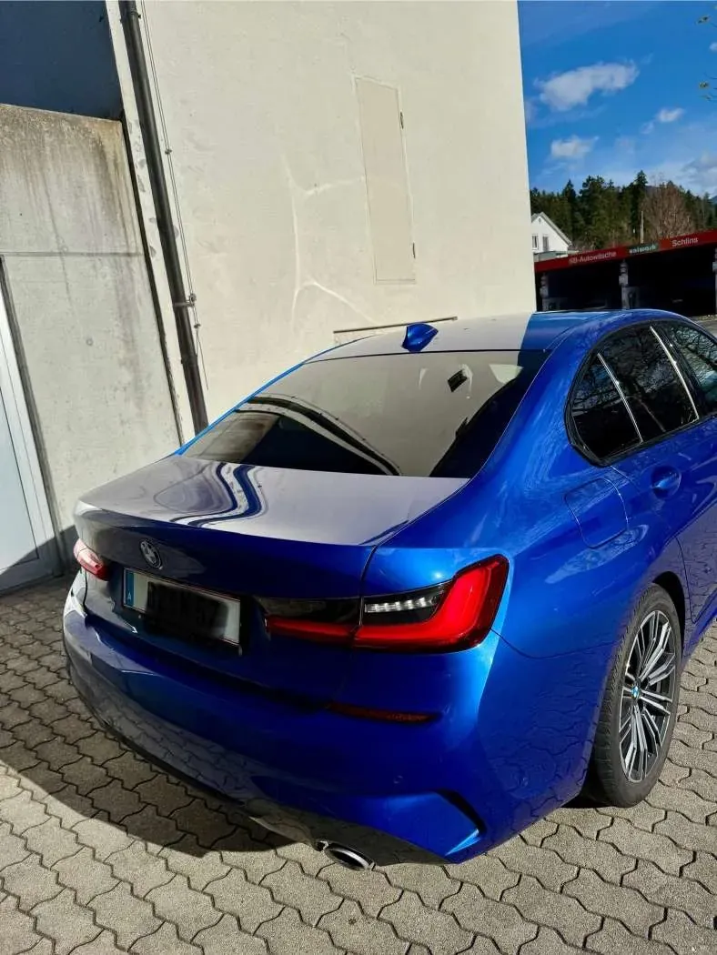 BMW 3 Series 2021 photo 3