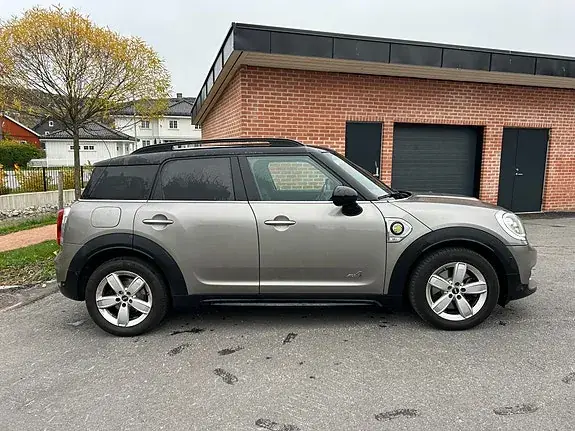 Mini Countryman 2018 photo 5