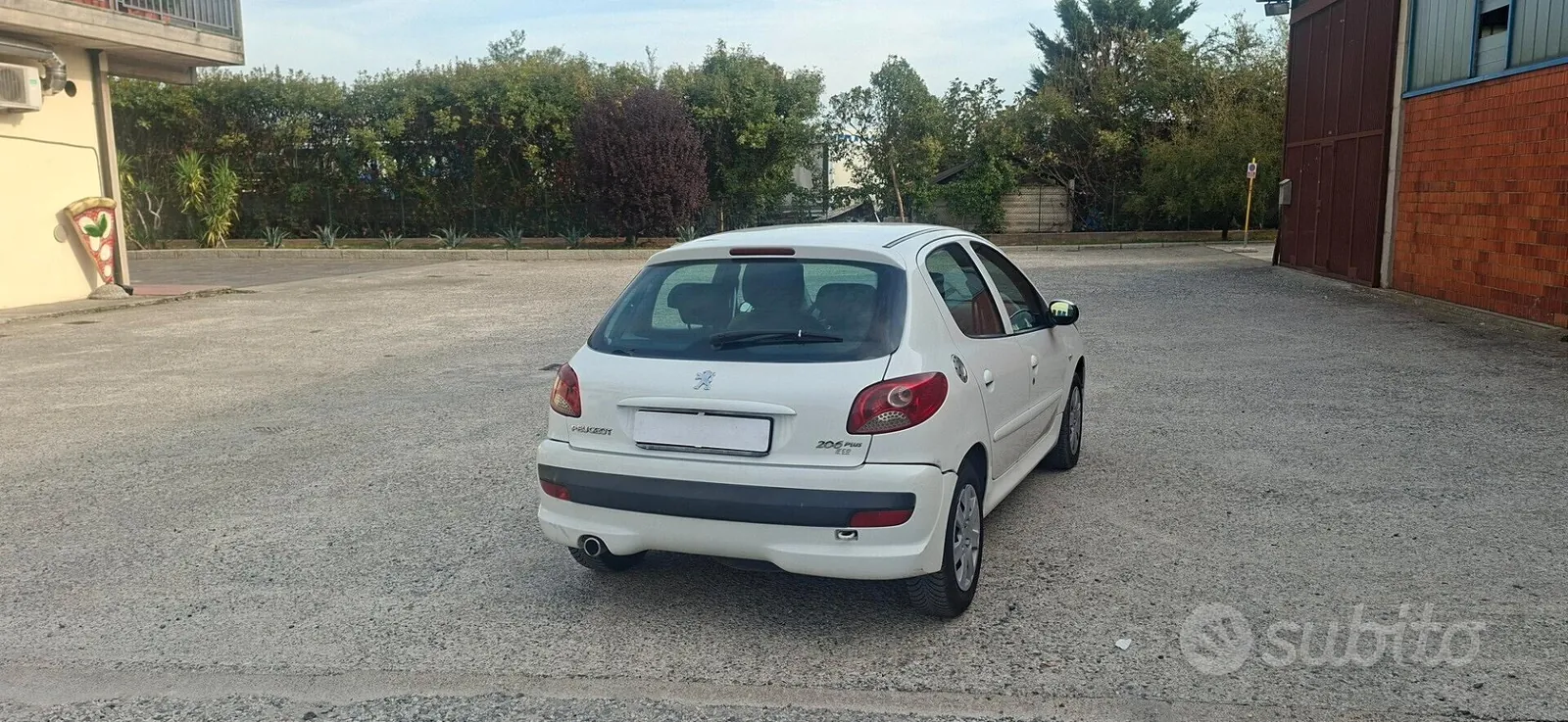 Peugeot 206 2010 photo 5