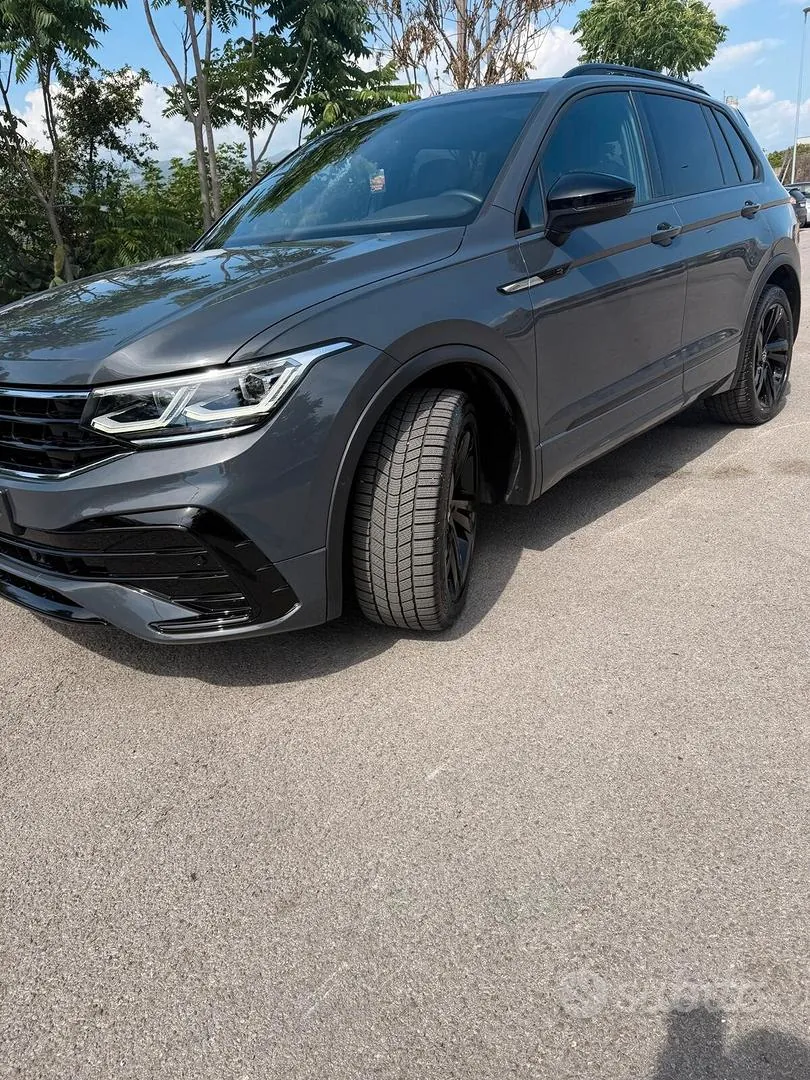 Volkswagen Tiguan 2024 photo 2