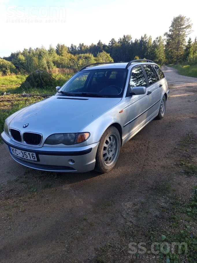BMW 320