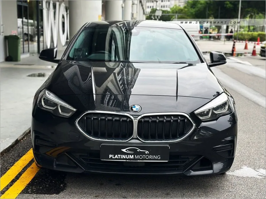 BMW 216I