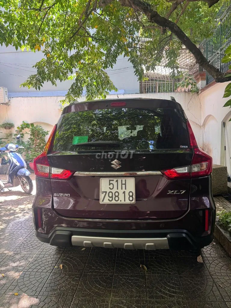Suzuki Xl7